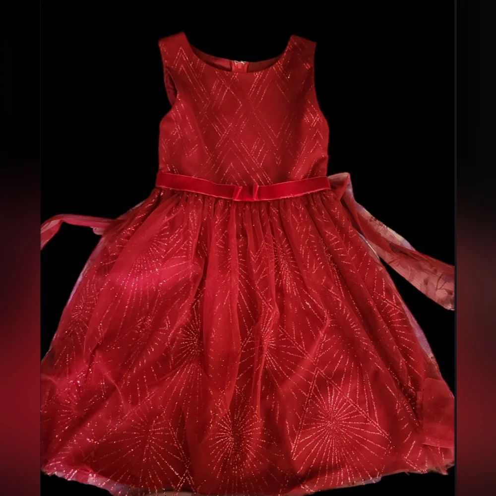 "Kid's Dream" Red, Sparkly, Size 6 Dress. - Picture 1 of 3